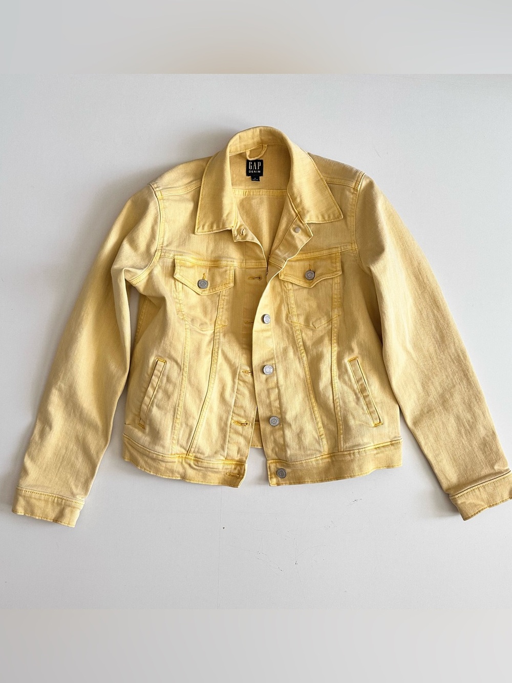 GAP Jean Jacket Light Yellow Size Medium